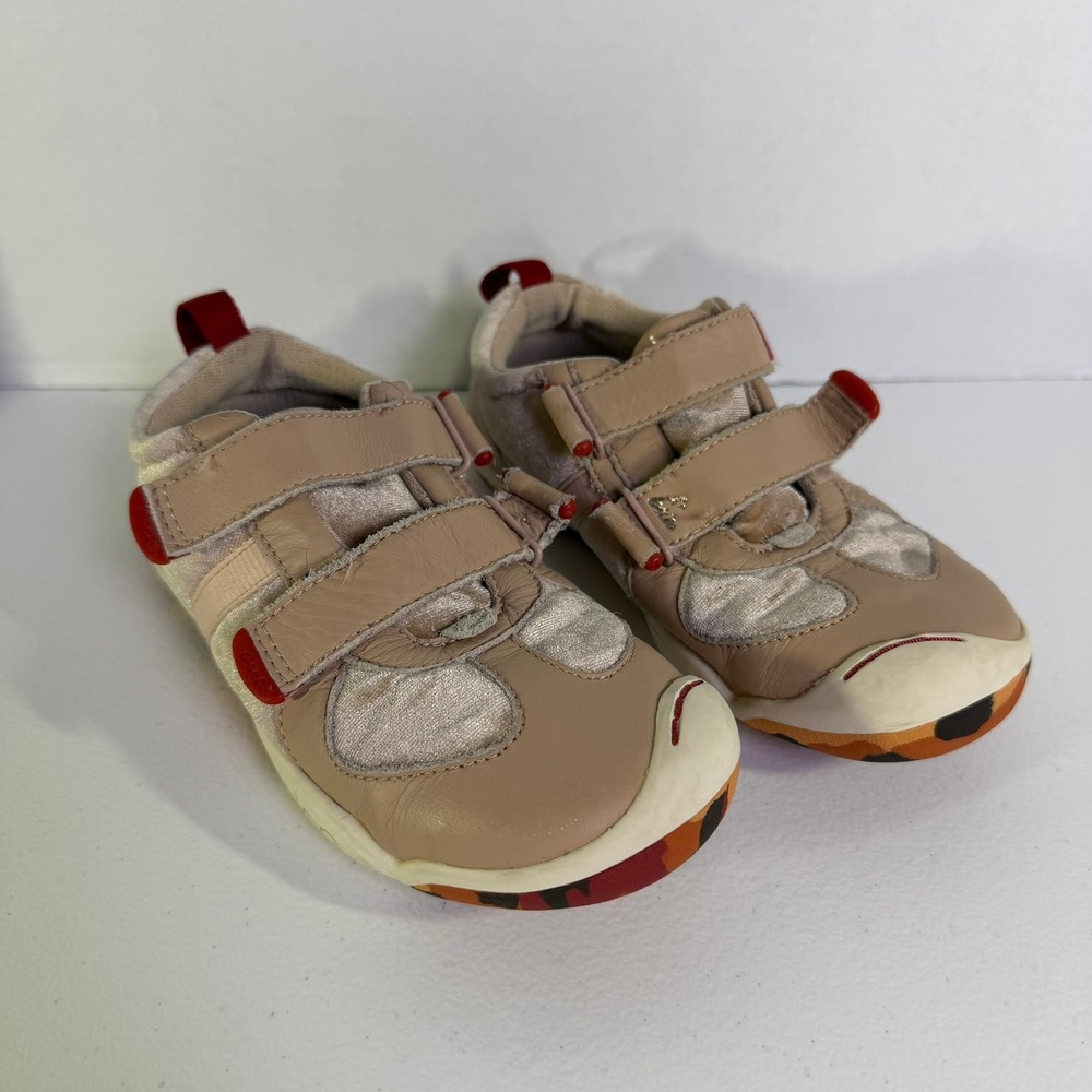 Plae Nat Youth Sneakers pink Tan Velvet Leather Hook Loop Straps Size 1 US 32 EU